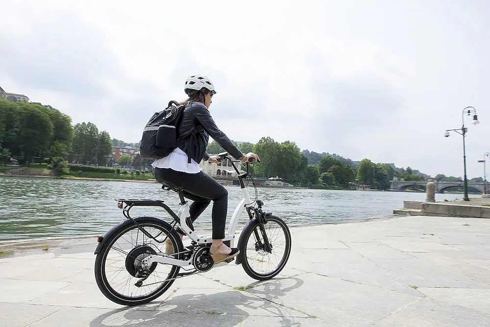 Las mujeres belgas compran más bicicletas eléctricas.