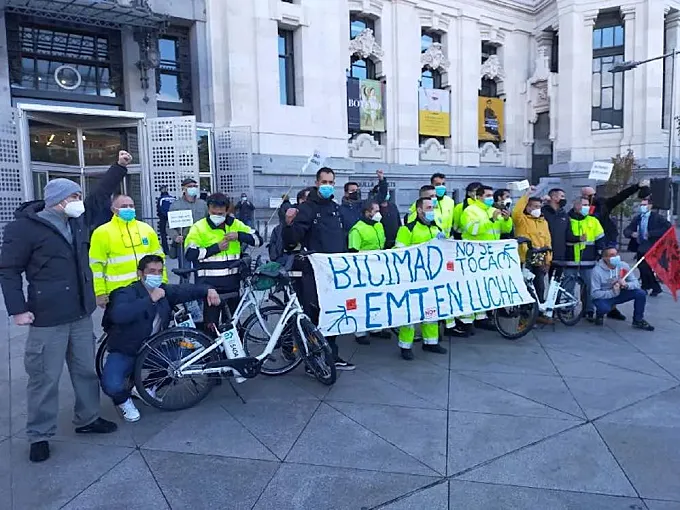Los ciclistas madrileños se manifiestan en defensa de BiciMAD