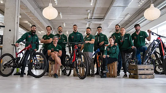 El equipazo de profesionales en ebike.es, gente de verdad.