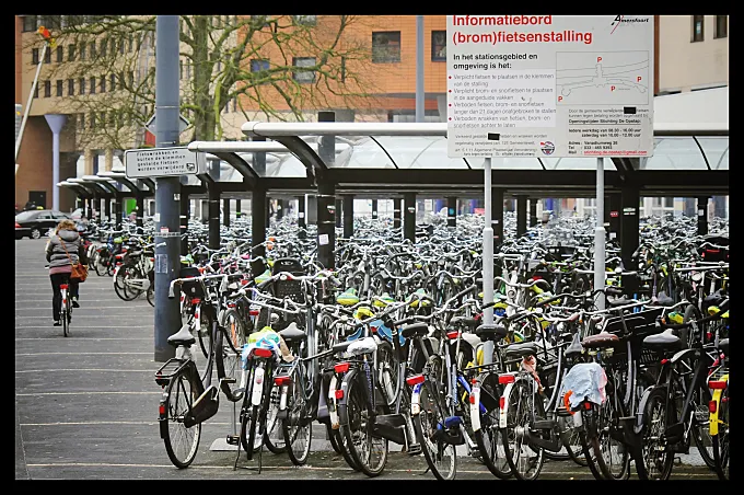 'Esto Sí es Ámsterdam': cuando muchas bicicletas son demasiadas