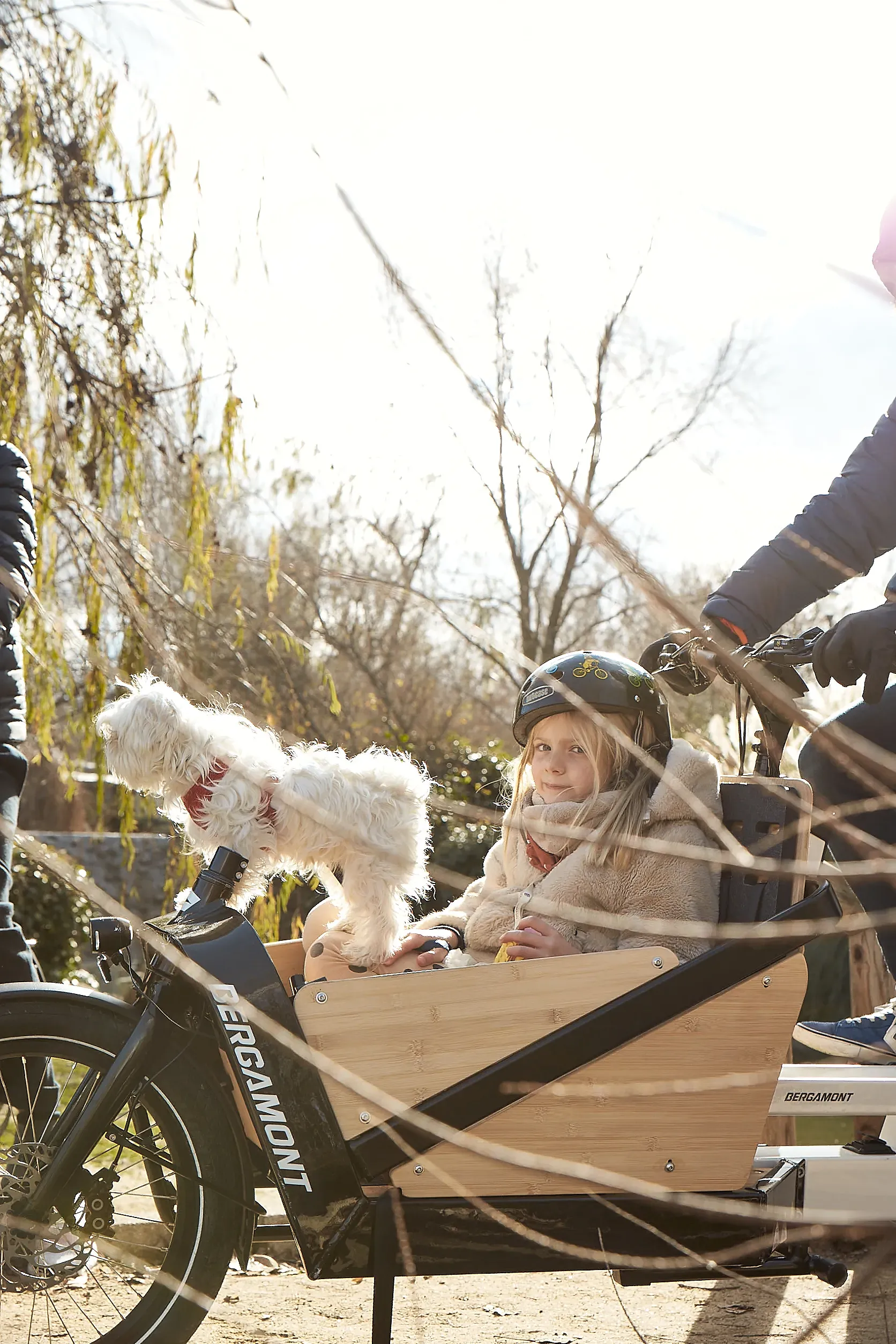 Las bicicletas de carga son perfectas para el día a día de una familia (foto: Rubén Vega).
