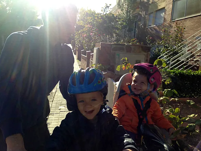 Cinco motivos para llevar a tu hijo en bici