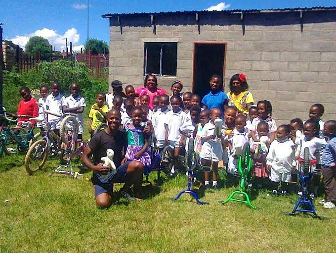 Mike´s Bike Africa: “Creemos en el poder de la bicicleta”