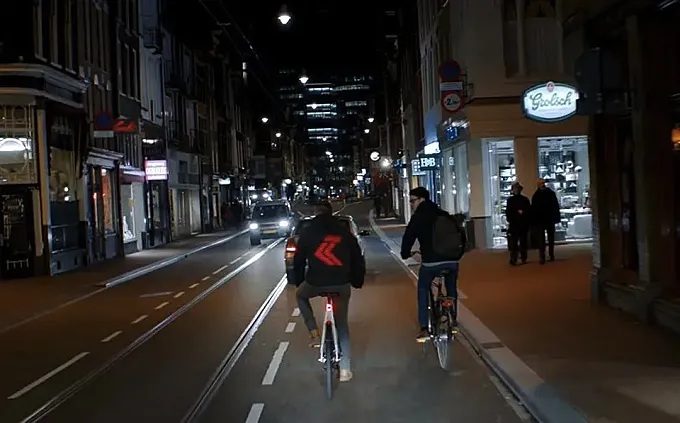 Smart Jacket: la chaqueta inteligente para ciclistas