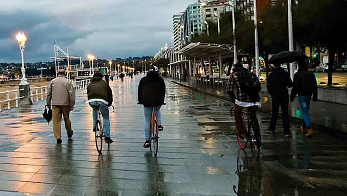 Donde la bicicleta venció a la lluvia: Gijón