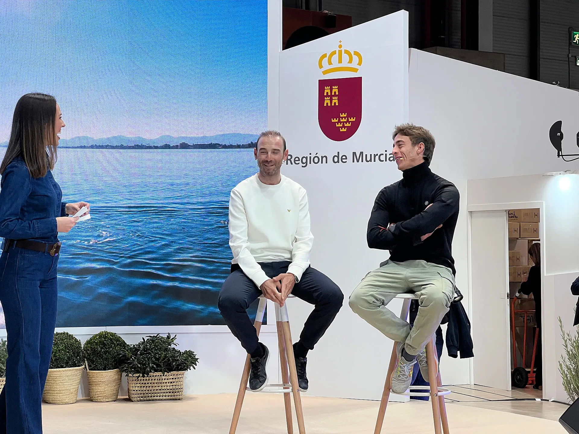 Alejandro Valverde y Pedro Acosta durante la presentación en FITUR.