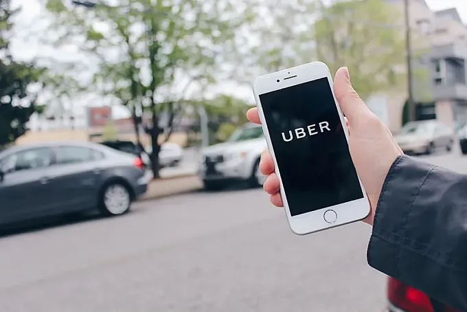 Uber planea invertir 10 millones en potenciar la movilidad sostenible