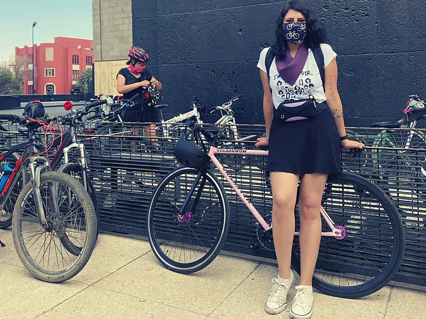 Claudia Ledo es ciclista urbana en Ciudad de México.