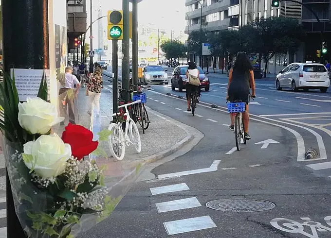 Se buscan testigos del atropello que acabó con la vida de un ciclista en Zaragoza