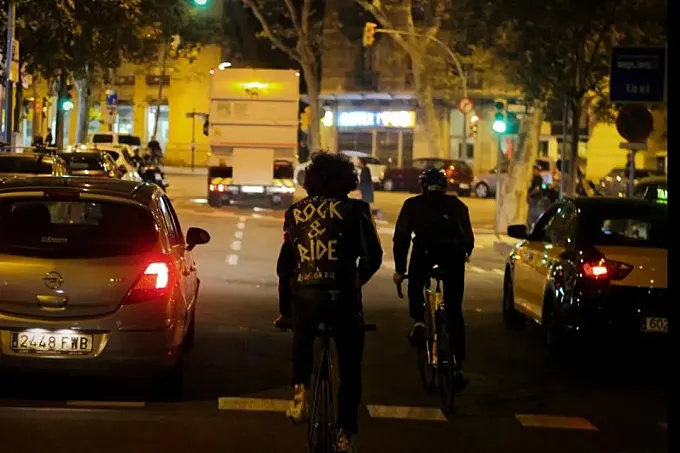 Rock and Ride, los autores del polémico vídeo del metro de Barcelona, se disculpan