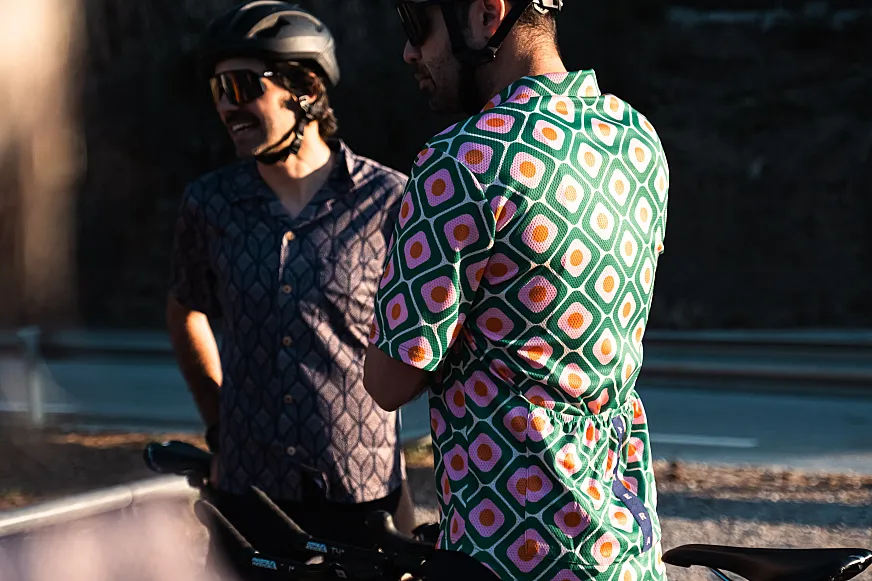 Camisas técnicas con estilazo.