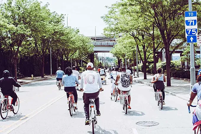 Vuelta a la rutina… en bici: 10 razones para moverte pedaleando en septiembre