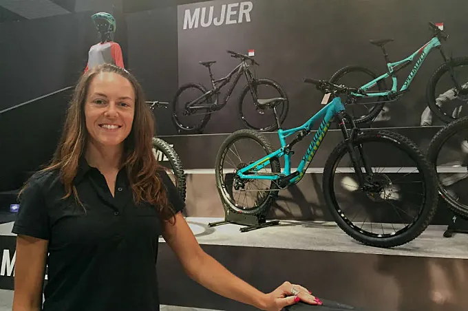 Marcia Luz (Specialized): “Las mujeres ciclistas somos distintas, y cada una de nosotras se siente única”