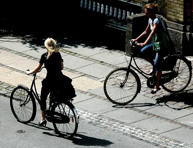 Cómo llenar las calles de mujeres ciclistas