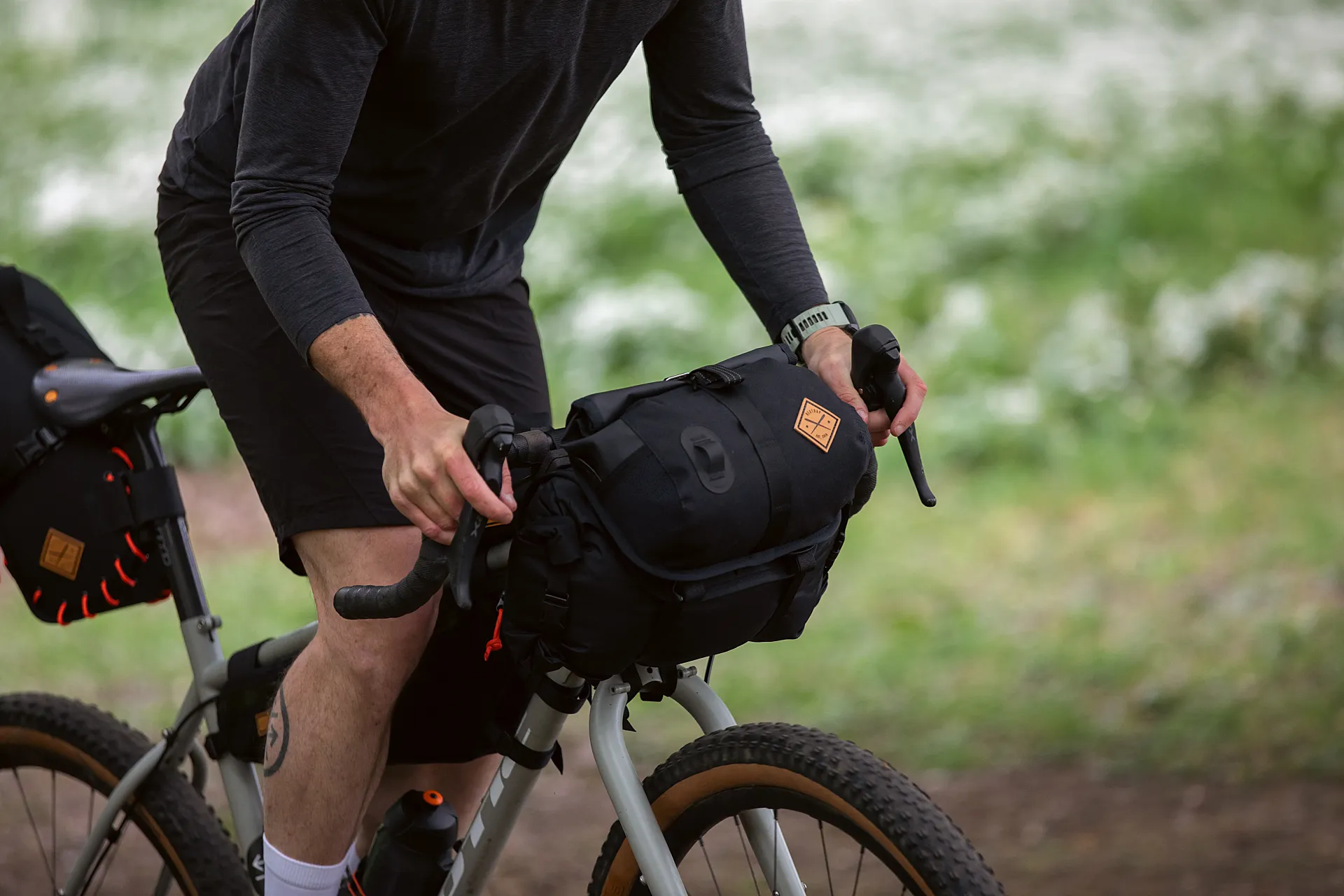 Holster Bar Bag Plus.