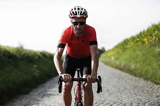 Kristof Allegaert, campeón de ciclismo extremo: “La clave es mantener la cabeza en su sitio”
