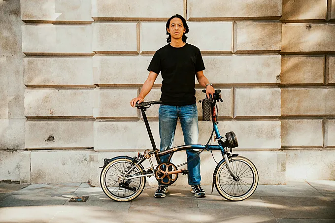 Brompton 1975 Edition: medio siglo de historia en una bicicleta plegable única
