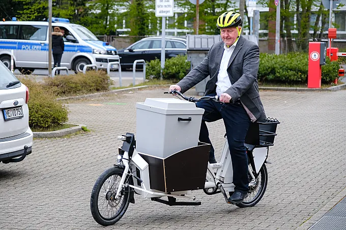 Düsseldorf ofrece bicicletas de carga gratis para los desplazamientos de sus funcionarios