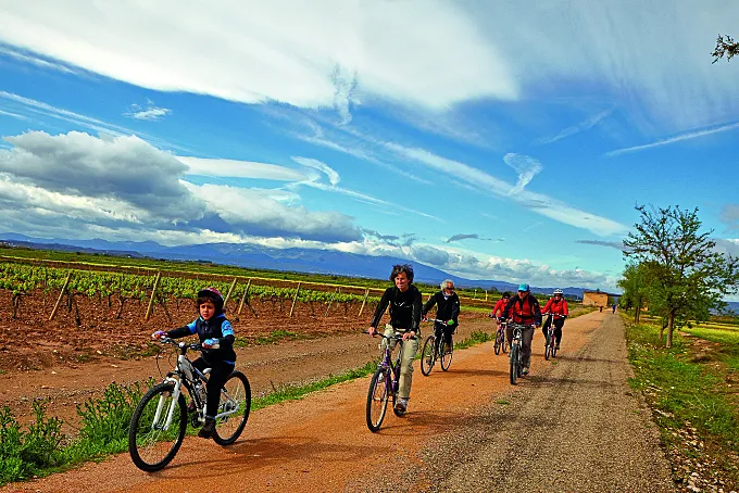 Navarra: rutas de cicloturismo y un paraíso para los sentidos