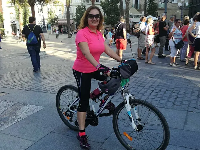 “La bici me está dando la vida. Es lo mejor de estos días” (Dolores Leal, Delegación de Salud de Cádiz)