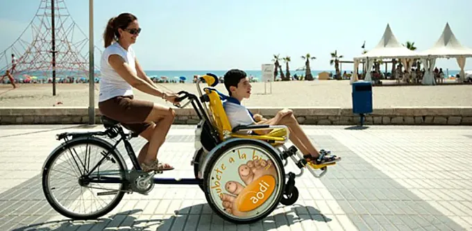 Una bicicleta para Nora: bicicletas públicas adaptadas a personas con movilidad reducida en Gijón