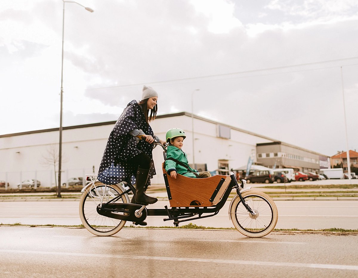 Desconfinamiento en familia: las mejores sillas y remolques de bicicleta  para niños