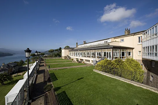 El Parador de Ribadeo es una casona gallega junto a una Reserva de la Biosfera.