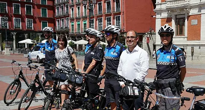 Policías en bicicleta patrullarán las calles de Valladolid