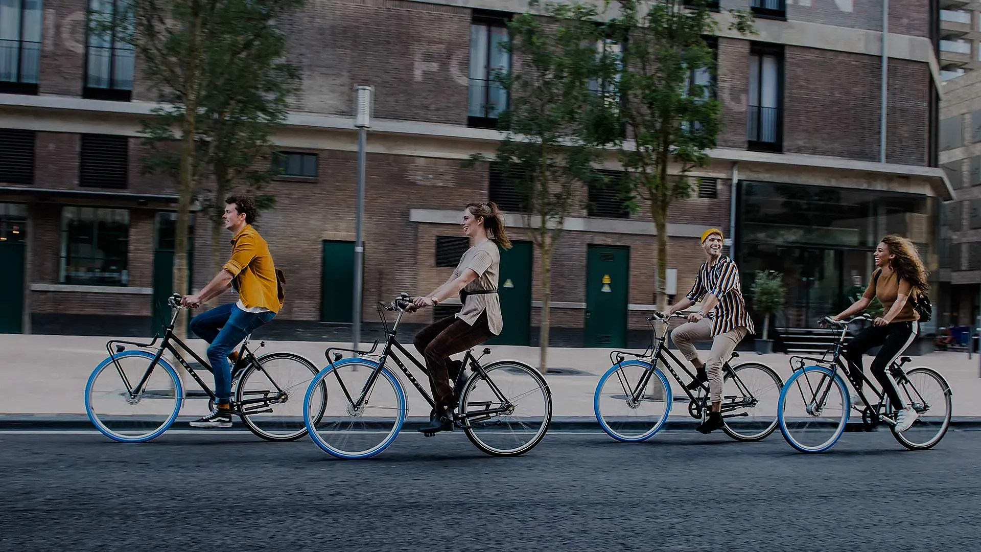 El 25% de los empleados de la Policía Nacional holandesa va en bici al trabajo.