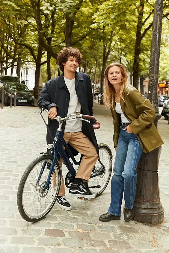 Spring Bikes en Barcelona comienza a distribuir las e-bikes parisinas Voltaire.