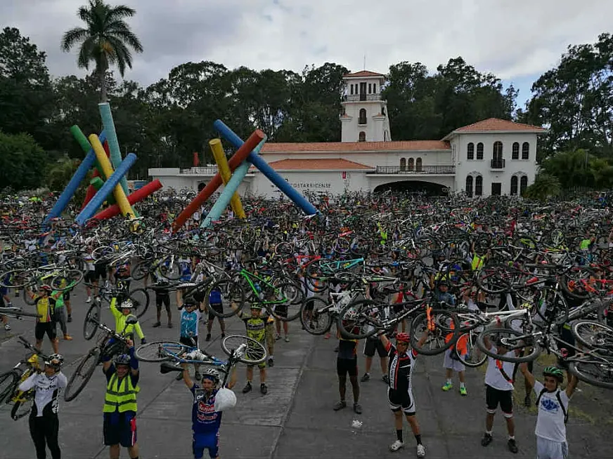Ciclistas en Costa Rica.