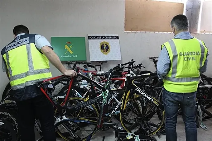 Dos detenidos en Valencia por falsificar bicicletas de alta gama