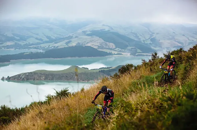 The Pioneer, una semana de belleza y dolor en la legendaria prueba ciclista de Nueva Zelanda