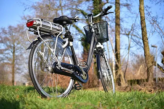 Europa podría obligar a las bicicletas eléctricas a circular con seguro