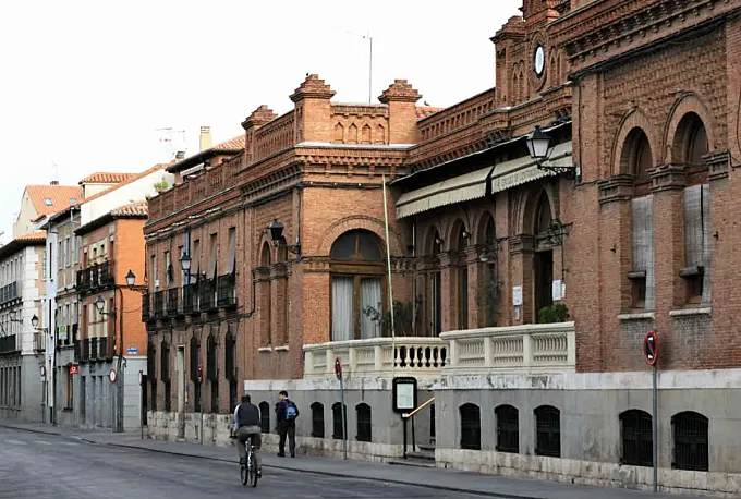 Alcalá de Henares estudia convertir las aceras bici en espacios para personas con movilidad reducida