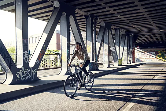 La Riese & Müller es una e-bike extraordinaria para desplazarte con agilidad y diversión por tu ciudad.