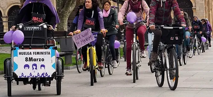 “El 8 del 8, montamos el chocho”: así será el gran evento ciclofeminista de Gijón