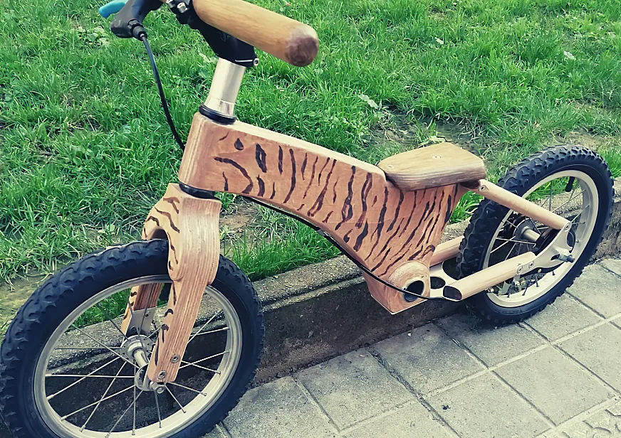 Así es la primera bicicleta de equilibrio infantil creada por Sergio Elordui.