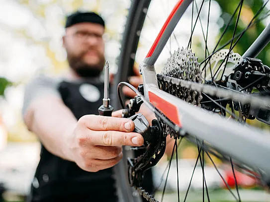 La falta de mecánicos frena el uso de la bicicleta a 121 millones de europeos.