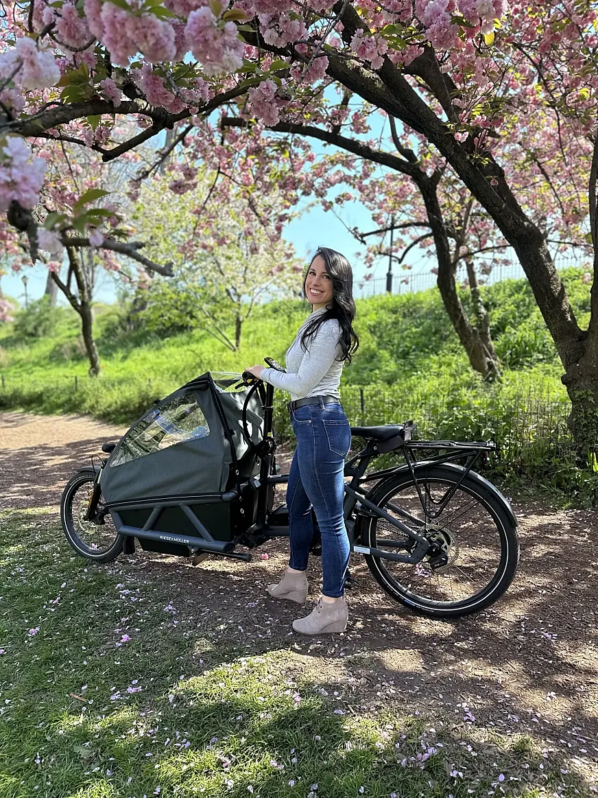 "Es maravilloso ver la cantidad de carriles bici protegidos que hay en Europa y hasta dónde son capaces de llevarte" (Maddy Novich, Cargo bike Momma)