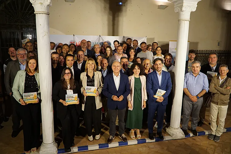 Sevilla: así fue la jornada de cicloturismo y el 15º aniversario de RedBici