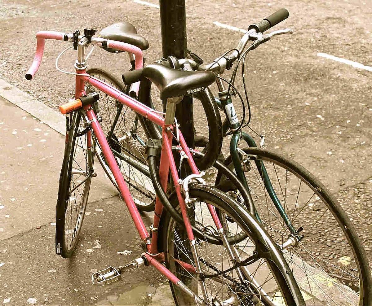Cómo elegir y usar el mejor candado para tu bicicleta - La Tercera