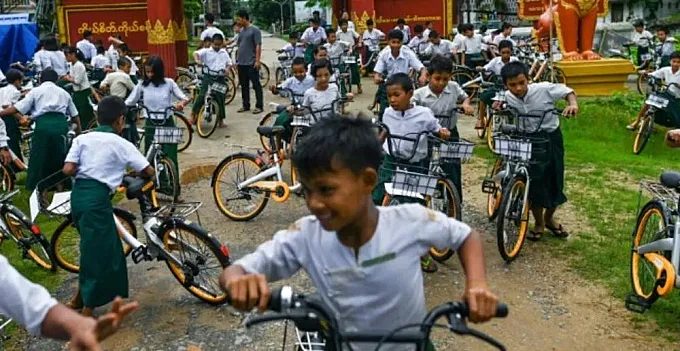 Lesswalk: 10.000 bicicletas para las zonas rurales de Myanmar
