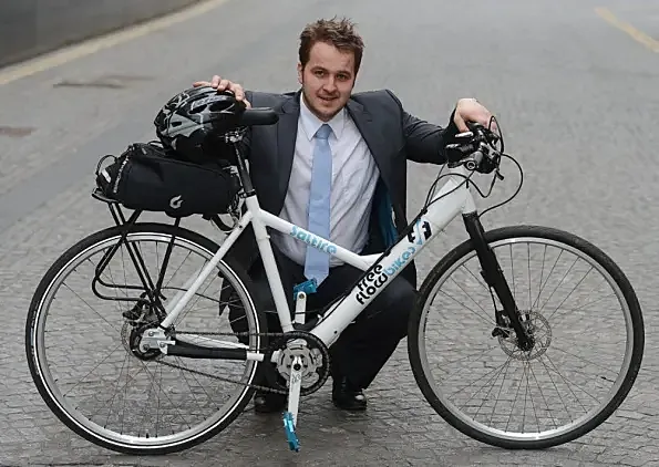 Edimburgo considera introducir más de 5.000 bicicletas eléctricas