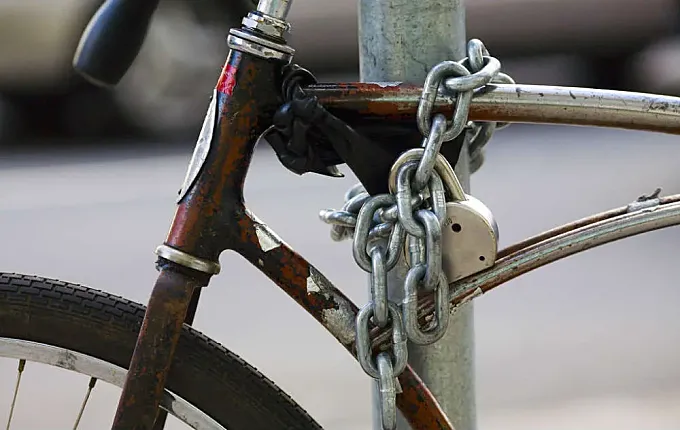Robar una bicicleta no es delito en España: injusticias e incoherencias de la ley