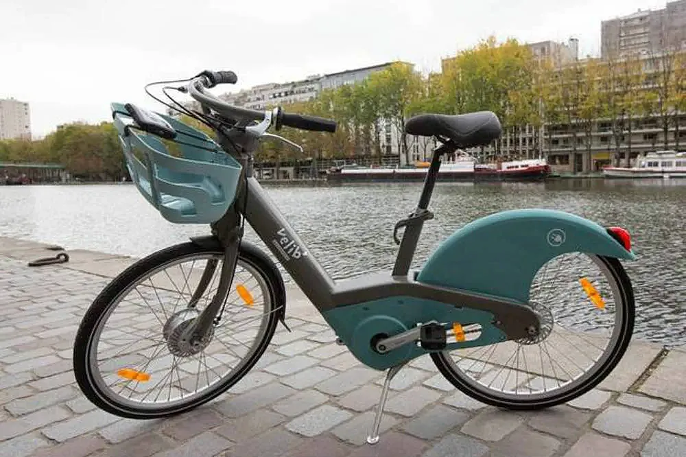 1/3 de las nuevas bicicletas públicas de París será eléctricas.