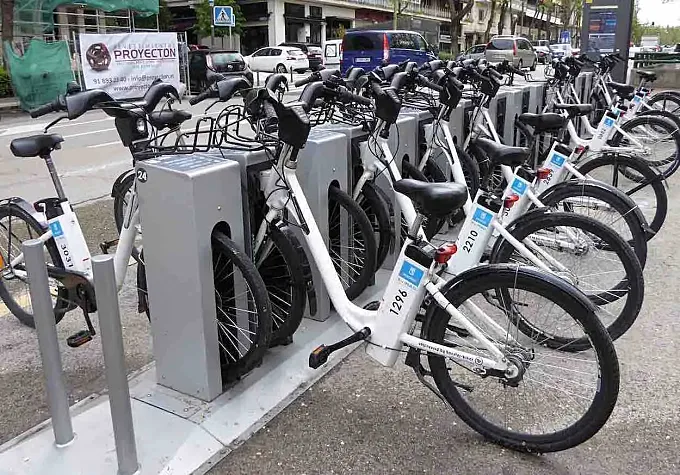 Madrid y Sevilla reabren sus sistemas de bicicleta compartida