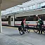 Tren y bicicleta: debate en Madrid sobre cómo hacer que viajen juntos