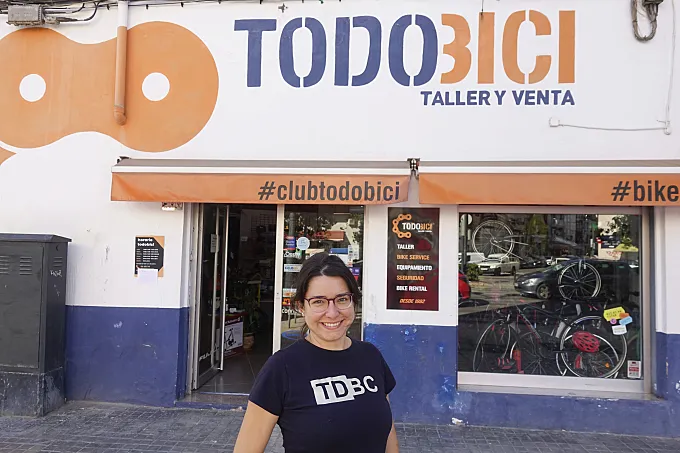 "Estoy haciendo malabares para mantener una jornada laboral y criar a un bebé" (Silvia López, Todobici)