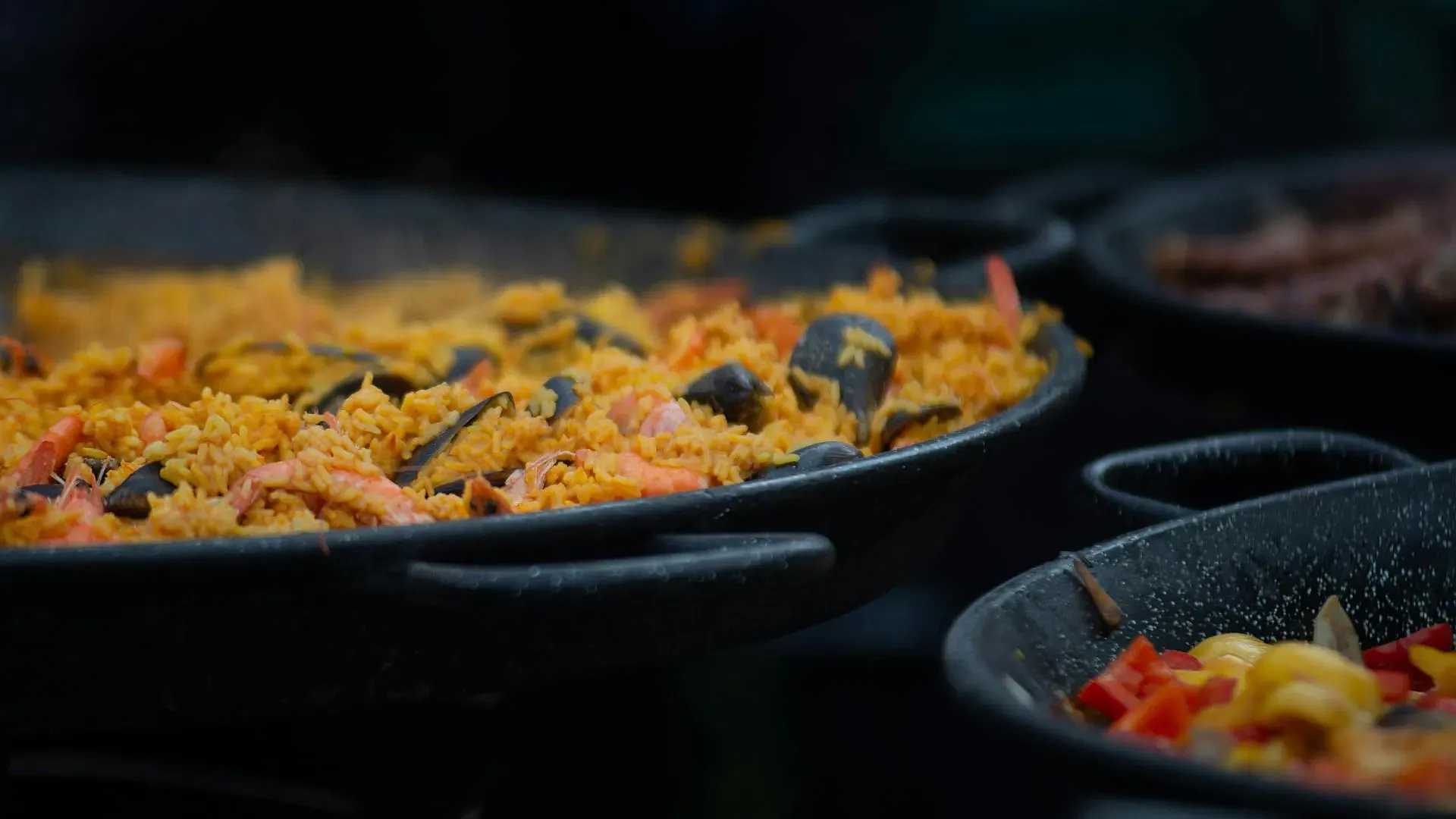 Paella solidaria para cerrar el Festival Bucles del 28 de septiembre en Valencia.